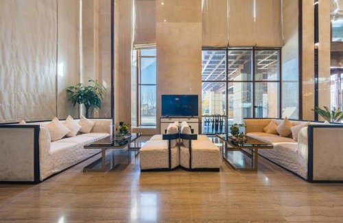 Delingha Hotel | 德令哈万信瑞铂酒店