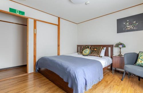 Naniwa Villa | 心斎橋から7分 なんばまで1駅 MeenoHome 幸せをひとりじめできる一軒家 空港直通 家族連れに最適な宿