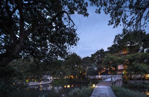 Xihu Hotel | 杭州凡云西溪酒店