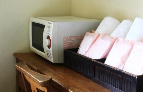 Imazu Hotel | 森のかくれ宿シープ