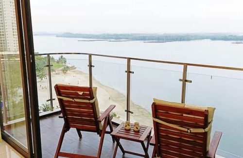 Central District Condo | 海滨度假屋3BR~Walk to Beach Seaview@4-13pax#RoyalStrand