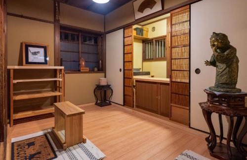 Sannenzaka Ninenzaka Villa | 清水小筑 清水寺へ徒歩3分 最寄り駅五条坂 最大16人宿泊