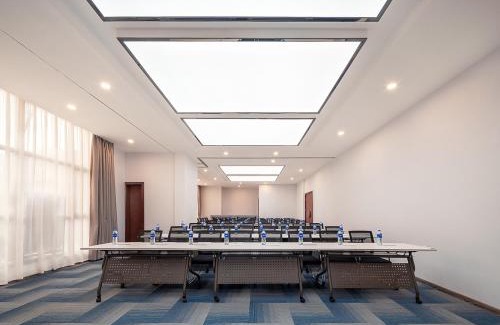 Weiyang Hotel | 西安奥体浐灞会展中心万信国际酒店