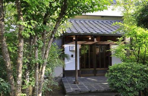 Isawa Onsen House | 貸切温泉風呂付 ゲストハウス璃洛-りらく- 石和温泉 日本式宿 健康朝食付