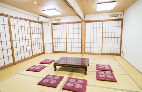 Ome House | 駅前山小屋A-yard