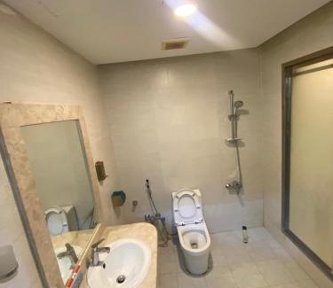 Al Aziziyah Apartment | 003 Two rooms and a hall غرفتين وصالة