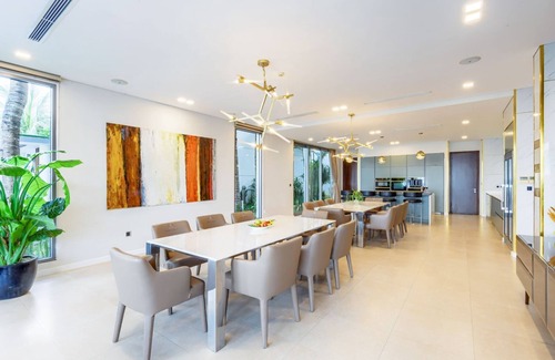 Ngu Hanh Son Villa | #1: Anna's Luxurious Beachfront Villa- The Best Place To Stay in Da Nang
