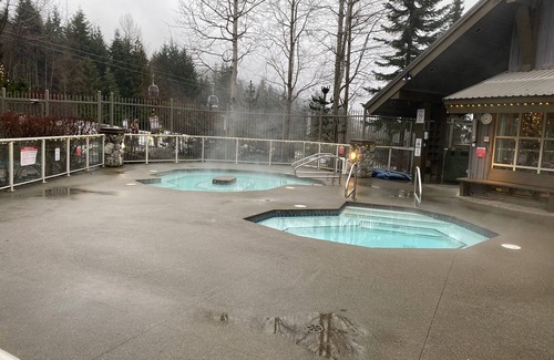 Blackcomb Apartment | 1 Bdrm Ski in/out at The Aspens on Blackcomb Mtn, located at the Upper Village