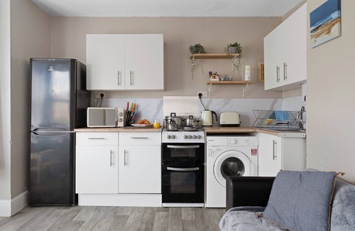 Southampton City Centre Apartment | 1 Bed Apartment with Parking & close to Southampton Train Station & Common Park
