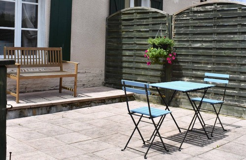 Le Neufbourg House | 1 Bed Gite (1km from Mortain)