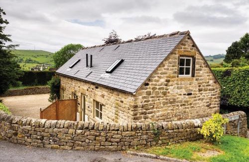 Calver House | 1 Bed in Curbar PK454