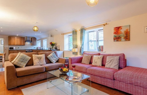 Muchelney Cottage | 1 bedroom accommodation in Langport, near Somerton