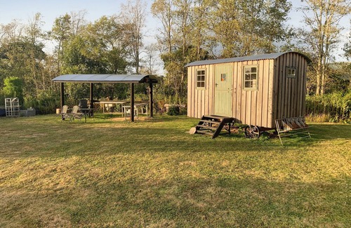 Ryde Cottage | 1 bedroom accommodation in Wootton, near Ryde
