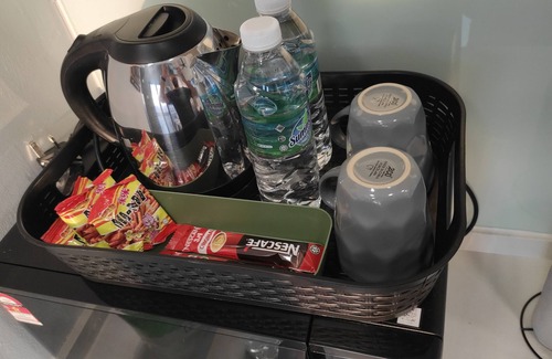 Kuala Lumpur City Centre House | 1-bedroom apartment with balcony in Kuala Lumpur with AC, fitness room, WiFi