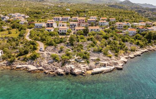 Prizna Apartment | 1 Bedroom Awesome Apartment In Prizna