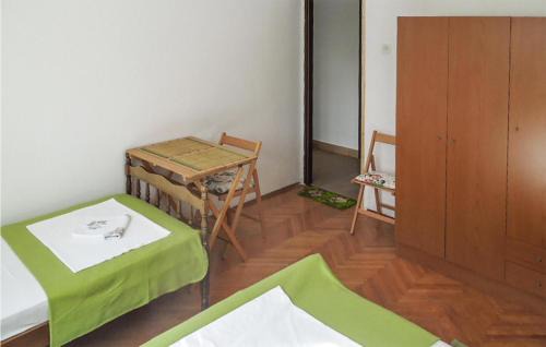 Martinscica Apartment | 1 Bedroom Beautiful Apartment In Martinscica