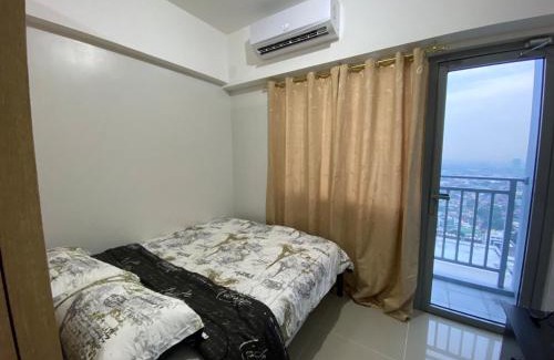 Santo Cristo Apartment | 1-Bedroom Condo with wifi,near SM North