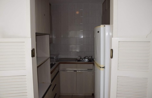 Sandy Lane Apartment | 1 Bedroom flat, Air. Cond, Swimming Pool, 10 minutes from Beach