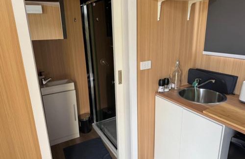 Deakin House | 1 Bedroom Holiday Homes In Tongala