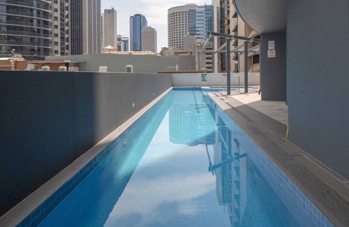 Brisbane Central Business District Apartment | 1 Bedroom Studio Apartment near Eagle Street