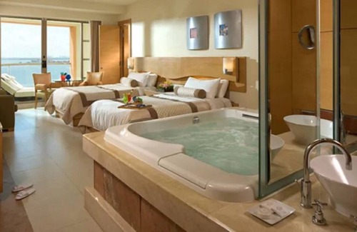 Cancun Condo | 1 Bedroom Suite Moon Palace
