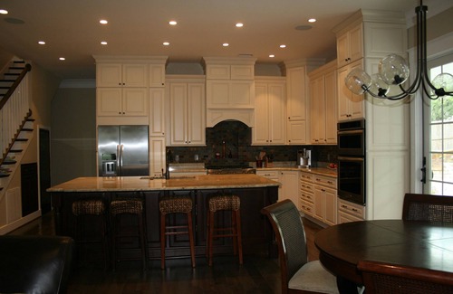 Northeast Virginia Beach House | 1 block to beach! Custom beach house w/chef's kitchen, private pool, hot tub