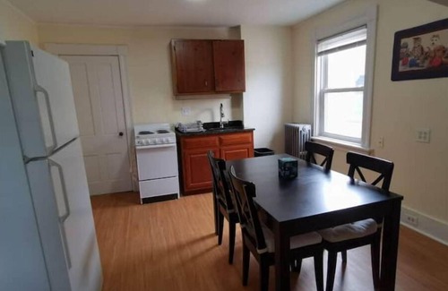 Worcester Apartment | 1 BR Apt walk to MCPHS, WPI, St Vincent Hospital