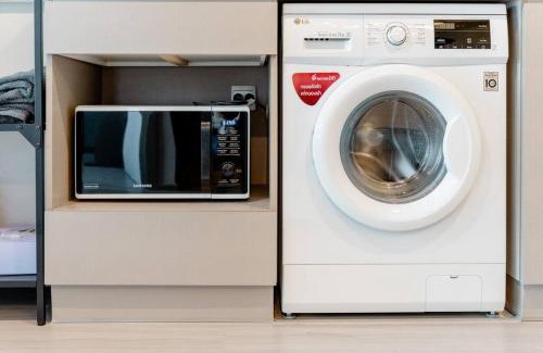 Chatuchak Apartment | 1 BR plus@42th FL/2-3 min walk to BTS MRT Ladprao