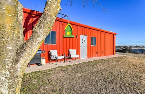 Temple House | 1 Mi to Belton Lake Peaceful Temple Escape!