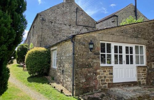 Fremington House | 1 Swollowholm Cottage