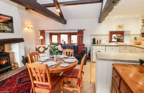 Culgaith Cottage | 1 YEW TREE COTTAGES, pet friendly, with open fire in Langwathby
