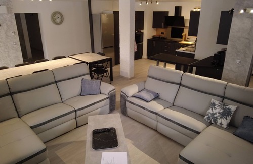 Saint-Leger-les-Melezes Apartment | 10-BED APARTMENT ON THE SKI SLOPES