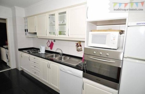 Se Apartment | 10 minutes from the center of Funchal- Free WIFI