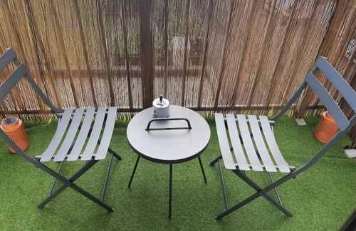 Athis-Mons Apartment | 10 Pers. 40 min Disney 15 min Paris Orly 35 min Château de Versailles