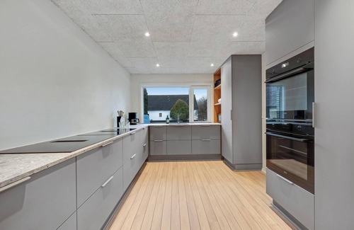 Bording Cottage | 10 Værelses Bolig i Bording