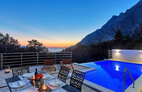 Bast House | 100 m² House ∙ 3 bedrooms ∙ 6 guests