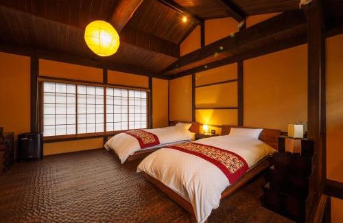 Kamininomiyacho House | 100 years old traditional Kyoto Machiya townhouse - K's Villa