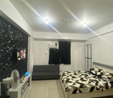 Pasay Apartment | 101 Newport Boulevard Condo near Terminal 3, Resorts World, Hotels, and Food