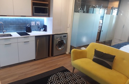 Stellenbosch Central Hotel | 107 Dorpstraat Boutique Hotel