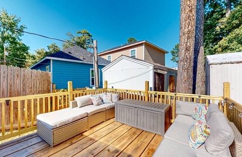 Montgomery House | 108 m² House ∙ 2 bedrooms ∙ 7 guests