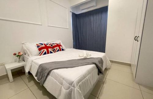Taman Sri Endah Apartment | 10Pax 4 Room Hidden Gem Sri Petaling 3 min Bukit Jalil Stadium