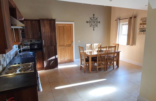 Dungarvan House | 11 AN SEANACHAI HOLIDAY HOMES, pet friendly in Ring, County Waterford