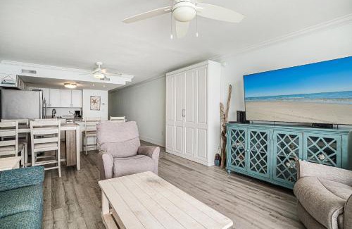 Garden City Apartment | 1109 Waters Edge Resort condo