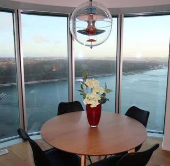 Aarhus C Apartment | 112 m² Apartment ∙ 2 bedrooms ∙ 6 guests