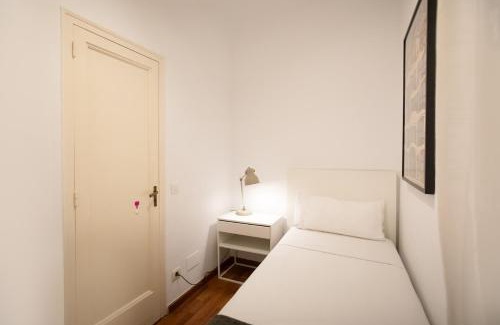 El Camp de l'Arpa del Clot Apartment | 11IND1116 - Apartment near Sagrada familia