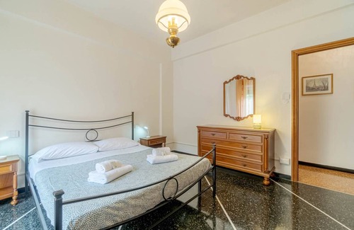 Genoa Apartment | 120 m² Apartment ∙ 3 bedrooms ∙ 6 guests