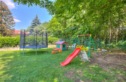 Ispra Apartment | 120 m² Apartment ∙ 4 bedrooms ∙ 8 guests