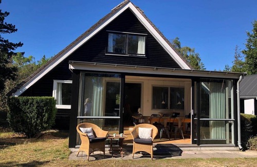 Smidstrup Strand House | 123 m² House ∙ 5 bedrooms ∙ 10 guests