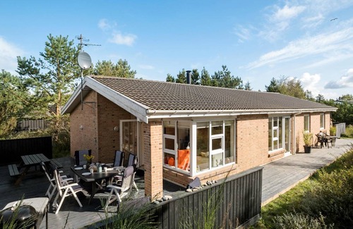 Torup Strand House | 127 m² House ∙ 5 bedrooms ∙ 10 guests
