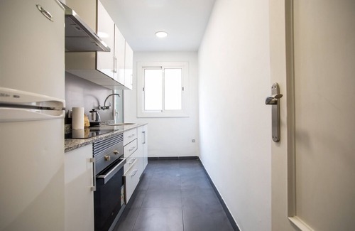 Collblanc y La Torrassa Apartment | 12TOGO1035 - Spacious Apartment near Camp Nou